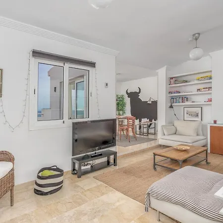 Apartment Fuengirola Penthouse With Seaviews Close To The By Costarentals - Ref 06