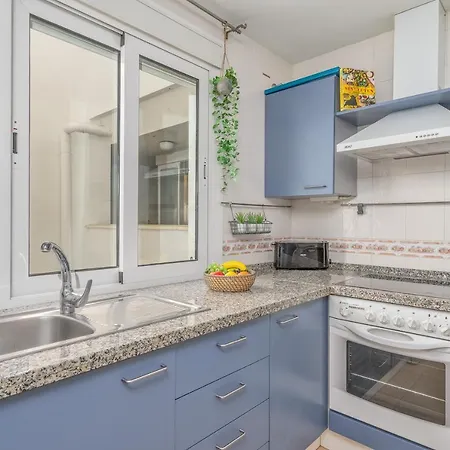 Apartment Fuengirola Penthouse With Seaviews Close To The By Costarentals - Ref 06