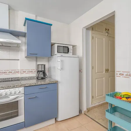 Apartment Fuengirola Penthouse With Seaviews Close To The By Costarentals - Ref 06 *