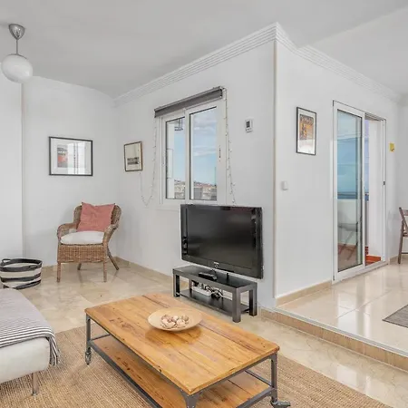 Fuengirola Penthouse With Seaviews Close To The By Costarentals - Ref 06 Apartment Torremolinos